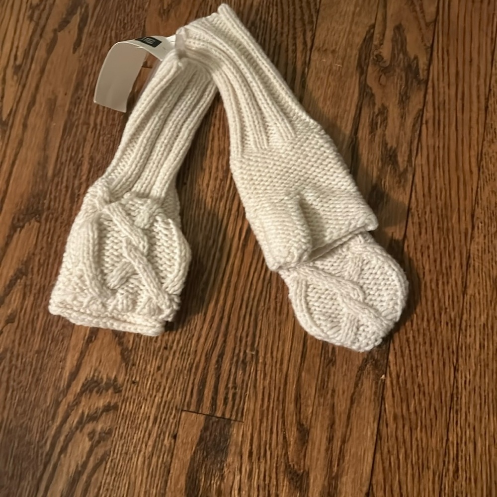 Gap Kids Small Knit Mittens – Convertible to Fingerless Gloves